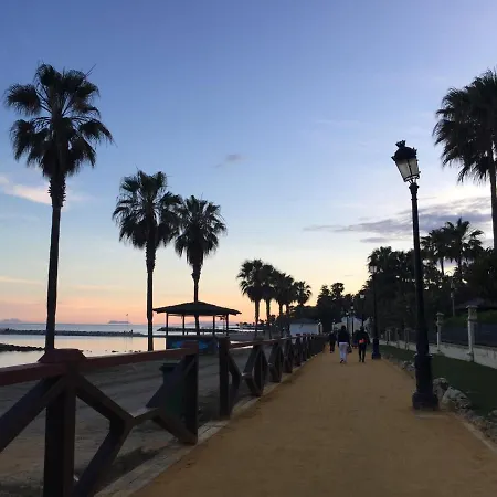 Апартаменти Charming 1 Bedroom With Shared Kitchen Next To Puerto Banus *