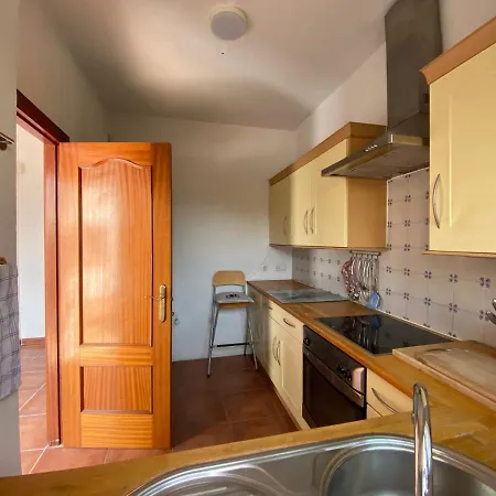 Charming 1 Bedroom With Shared Kitchen Next To Puerto Banus