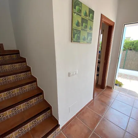 Charming 1 Bedroom With Shared Kitchen Next To Puerto Banus