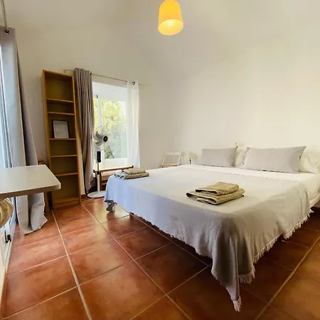 아파트 Charming Next To Puerto Banus *