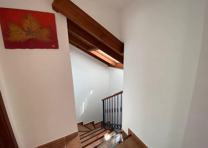 Apartamento Charming 1 Bedroom With Shared Kitchen Next To Puerto Banus Marbella