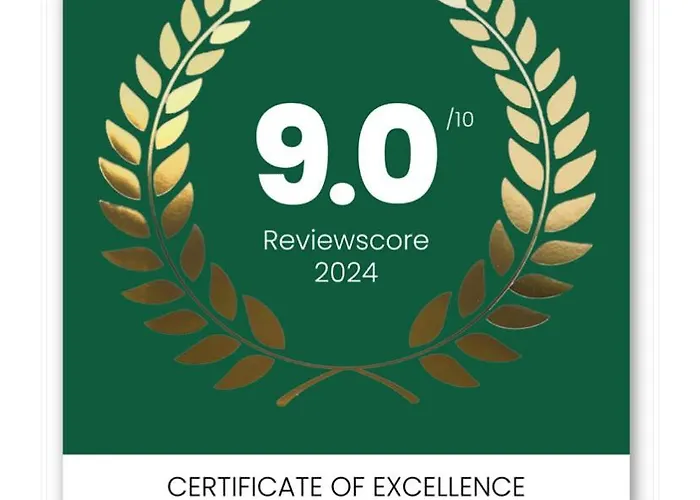 Charming 1 Bedroom With Shared Kitchen Next To Puerto Banus *